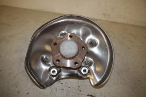 17824972 – 8W0505432P – Fusee rechts-achter