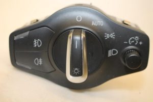 17796091 – 8K0941531ASWEP – Light switch