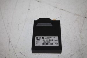 17815874 – 4F0909509B – Computer Kachel