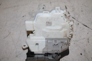 17811816 – 8J2837015E – Deurslot Mechaniek 4Deurs links-voor