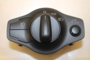 17800936 – 8K0941531PV10 – Licht Schalter