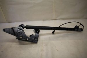 17801759 – 4G8827851F – Sluithulpmotor achterklep