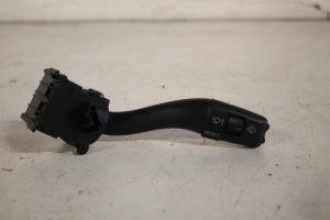 17831107 – 8E0953503B4PK – Scheibenwischer Schalter