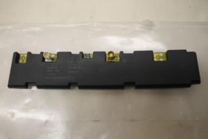 17797281 – 4F5035225A – Antenne Versterker