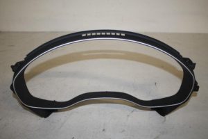 17805501 – 4G1857115B6PS – Kilometerteller sierlijst