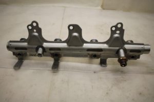 17798759 – 06J133317M – Brandstofverdeler