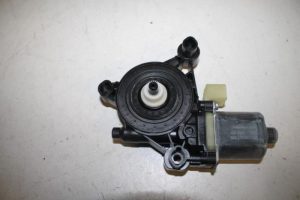 17818446 – 8W0959812 – Door window motor