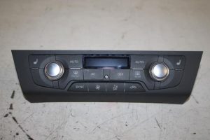 17811055 – 4G0820043K5PR – Climatronic Panel