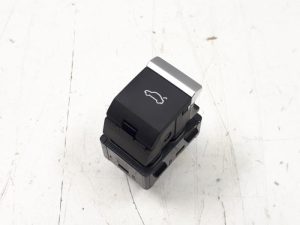 22171499 – 4M0959831A5PR – Schakelaar achterklep