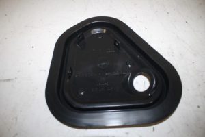 17832021 – 4K8837915 – Deurplaat 4Deurs links-voor