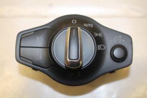 17798686 – 8K0941531GV10 – Light switch