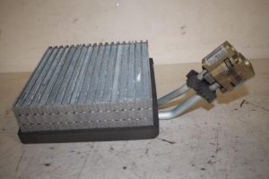 17814063 – 1J1820103A – Airco deel (div)