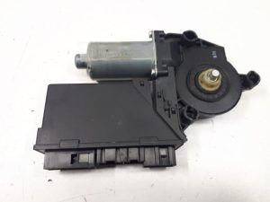 20210927 – 4E0959801C – Door window motor