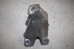 17806316 – 8K0199307BJ – Motorsteun