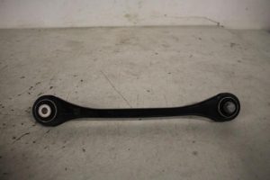17825022 – 4M0505292D – Draagarm rechts-achter