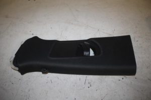 17813590 – 8R0867243FK23 – Stijl midden-links