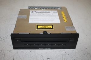 17812698 – 4H0035108E – DVD changer
