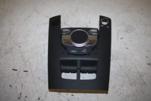 17814756 – 8V0919614S – Regelunit Multi Media