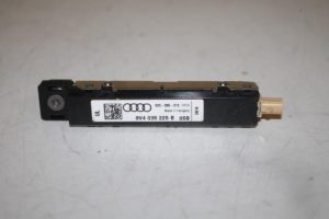 17828737 – 8V4035225B – Antenne Versterker