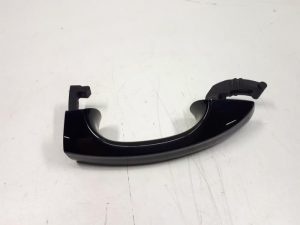 20901900 – 5G0837206 – Front door handle 4-door, right