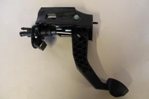 17790901 – 8Z1721059D – Kupplungspedal