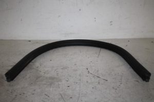 17814564 – 4M0823723 – Motorhaubegummi