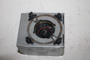 17806402 – 4E0941471 – Xenon Starter