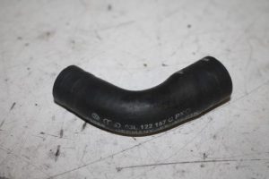 17816993 – 03L122157C – Radiateurslang