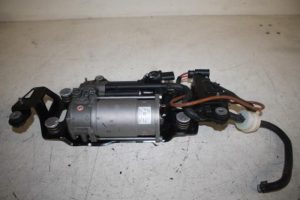17808421 – 4H0616005C – Air pump (suspension)