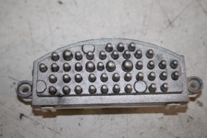 17810886 – 5Q0907521C – Kachel Weerstand