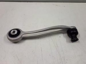 21397098 – 8K0407510R – Draagarm boven rechts-achter