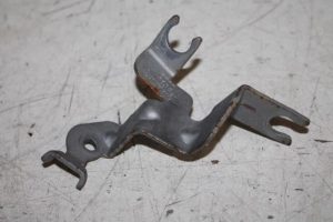 17808303 – 4H0971501B – Steun (diversen)