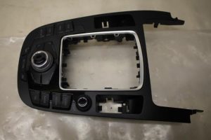 17797458 – 8T0919609FWFX – Regelunit Multi Media