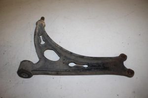 17830464 – 1K0407151AC – Draagarm onder links-voor