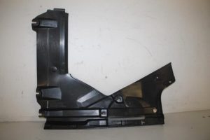 17832187 – 8W0825215E – Schutzblech Boden