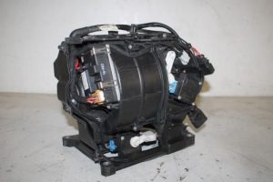 17825229 – 4F0820020A – Kachel Ventilatiemotor