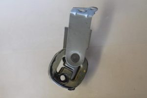 17792961 – 8K0253144E – Steun (diversen)