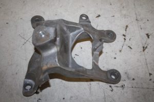 17825125 – 4H0199308AK – Motorsteun