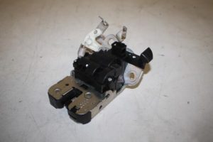 17830196 – 8R0827505 – Slotmechaniek Achterklep