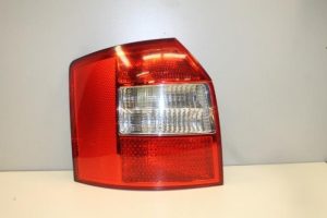 17829027 – 8E9945095 – Taillight, left