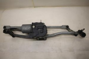 17796043 – 8P2955023L – Wiper motor + mechanism