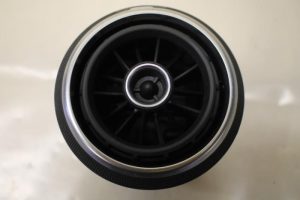 17798460 – 8V0820901B6PS – Luftgitter Armaturenbrett