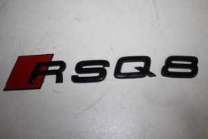 17828953 – 4M8853740AT94 – Embleem