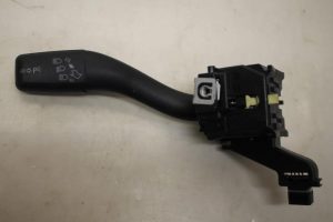 17796196 – 8P0953513E9B9 – Steering column stalk