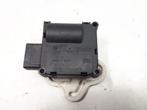 20512716 – 4E0820511 – Heater valve motor