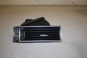 17827858 – 4F1820902DH77 – Luchtrooster Dashboard