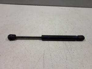 21585992 – 8N0823359 – Gasdemper Motorkap links