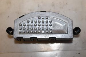 17794771 – 8T0820521 – Kachel Weerstand