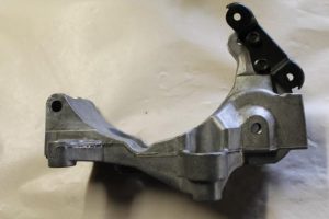 17787540 – 897222554 – Dynamosteun boven