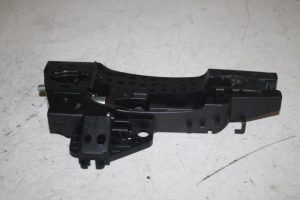 17807583 – 8T0837886B – Steun (diversen)